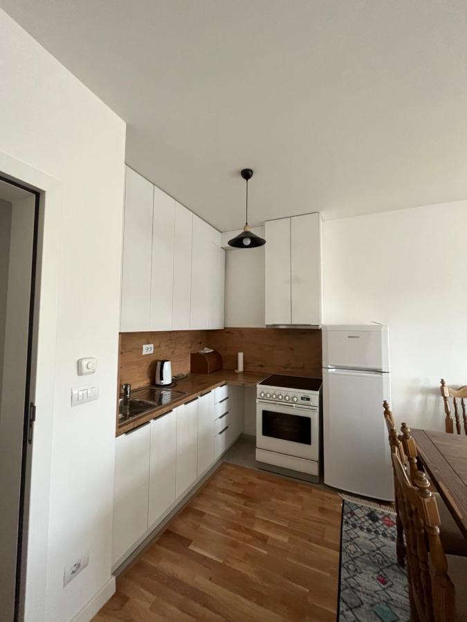 Central Luxury Apartment Pristina Kültér fotó