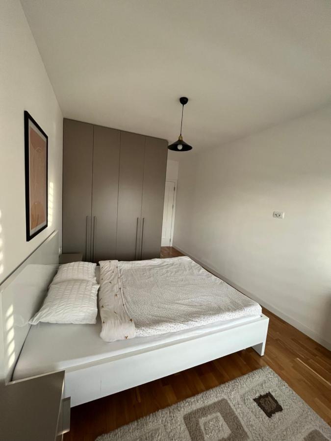 Central Luxury Apartment Pristina Kültér fotó